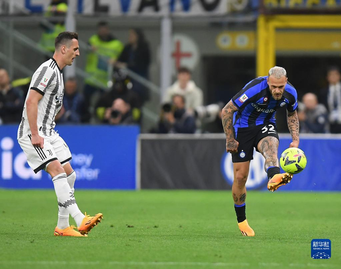 没比赛也能搞出大节奏？DYS失踪十小时，网友：孙亚龙要回归了？