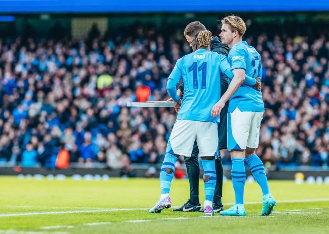 [国内足球]加布里埃尔横敲 蒯纪闻跟进打门得手