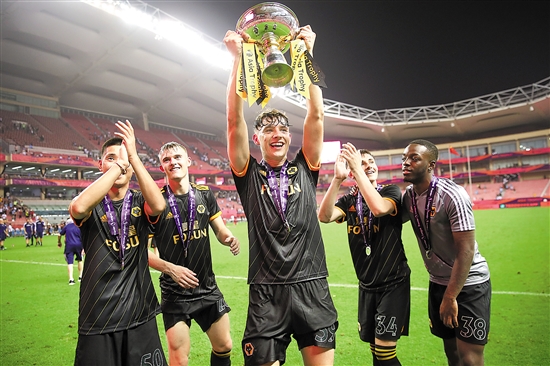 常规赛12月20日：北京北汽VS深圳马可波罗 周琦集锦