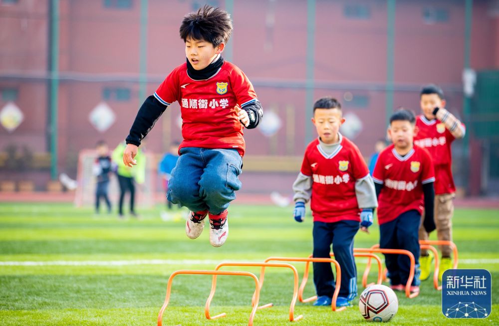 利物浦哭晕！心仪中卫加盟曼城 总成本1.1亿 周薪30万仅输哈兰德