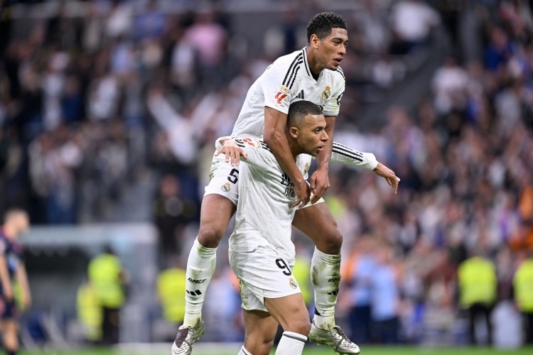 马卡：巴萨的替补席非常豪华，主力与替补之间的界限愈发模糊