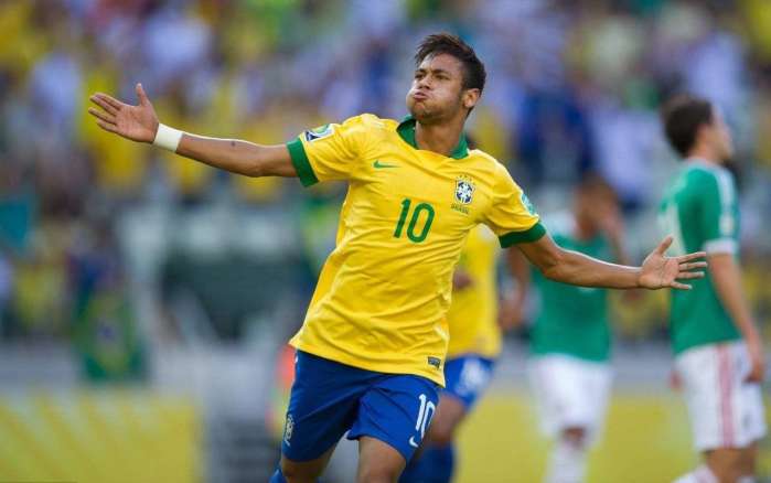 手感火热！布朗干拔三分应声入网